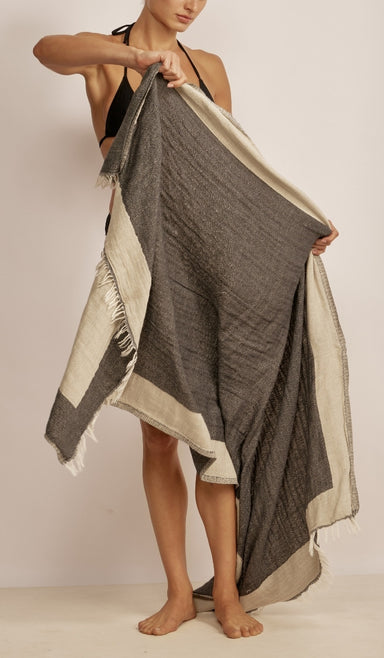 פראו פשתן - שחור