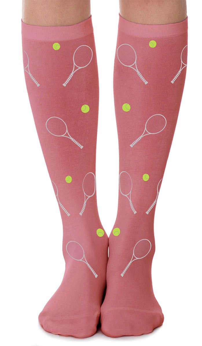גרביים בצבע ורוד עתיק עם הדפסים של מחבטים וכדורי טניס