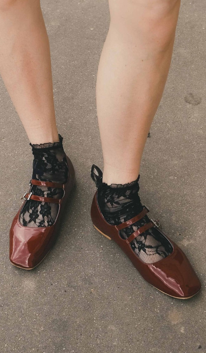 גרבי ניילון לנשים - איסמנה שחור