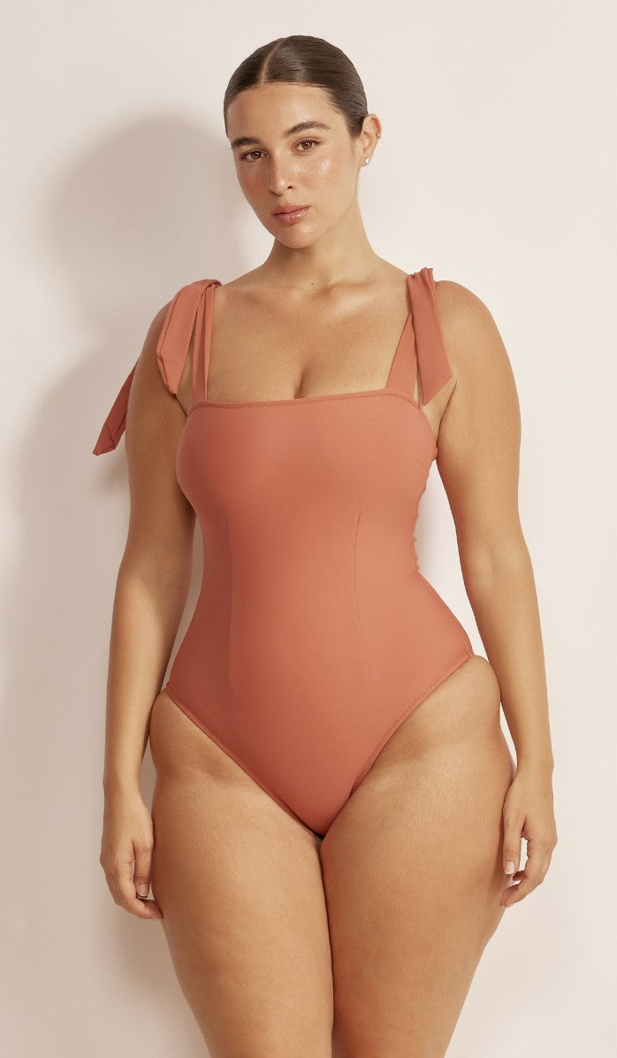 בגד ים שלם לנשים - אופרה סאנסט רוז