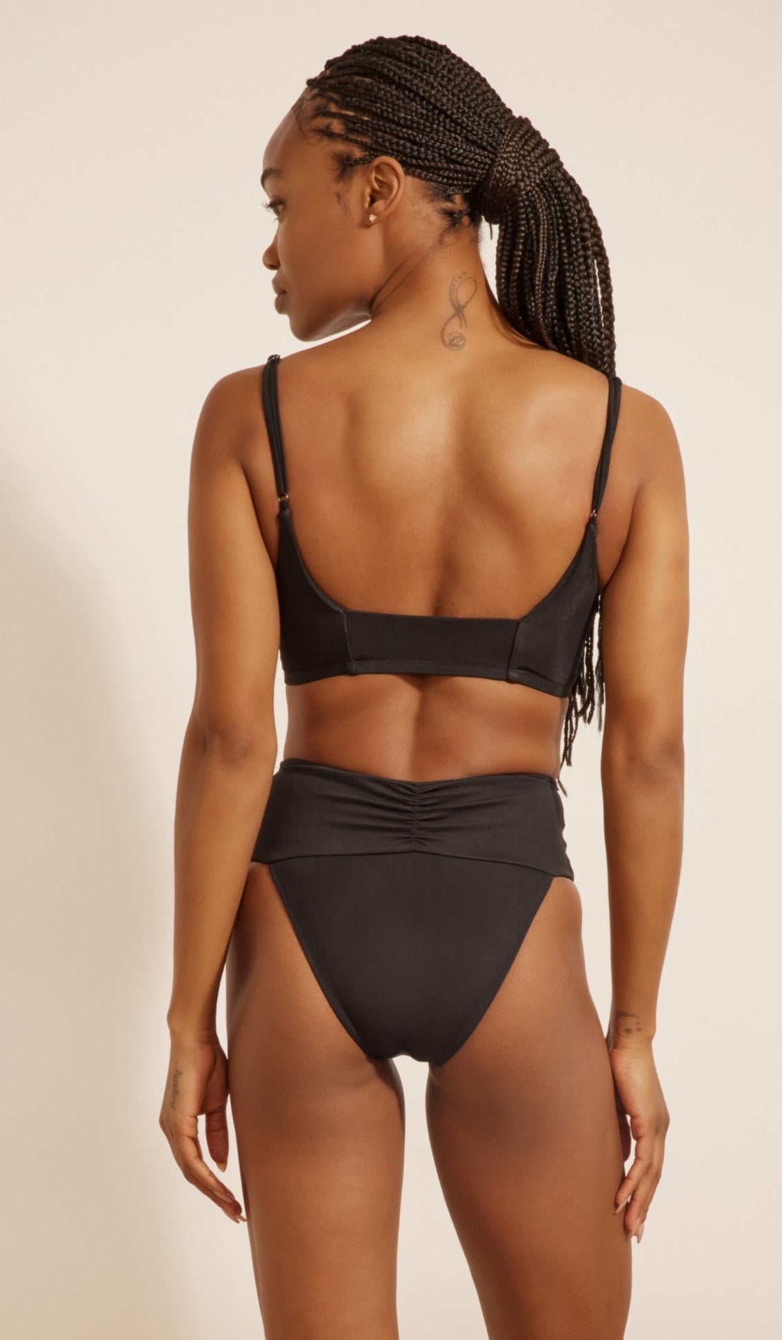 טופ ביקיני לנשים - מילה שחור
