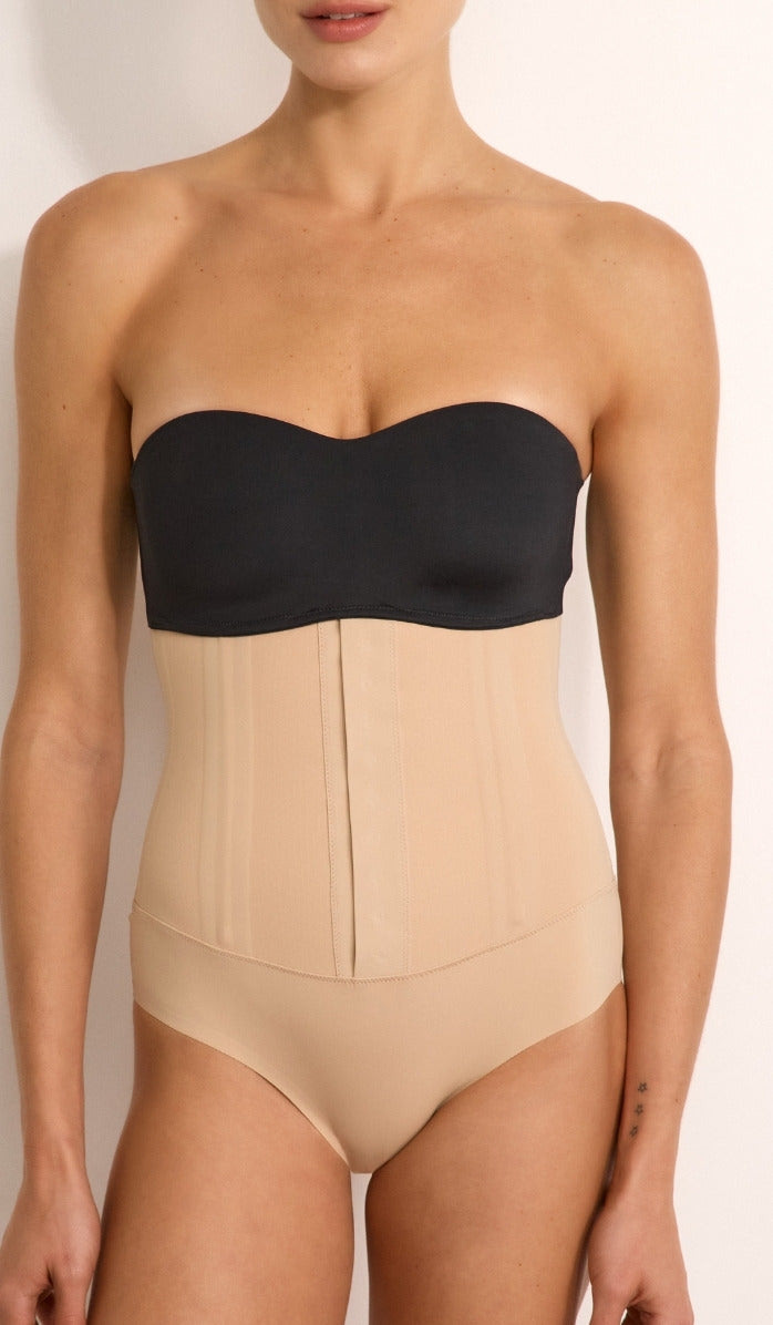 מחטב מותן בסגנון מחוך - פודרה