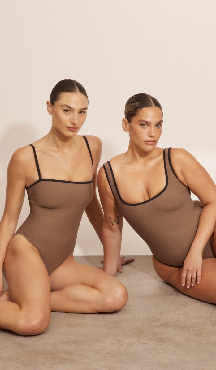 בגד ים שלם לנשים - אריה מוקה לאטה