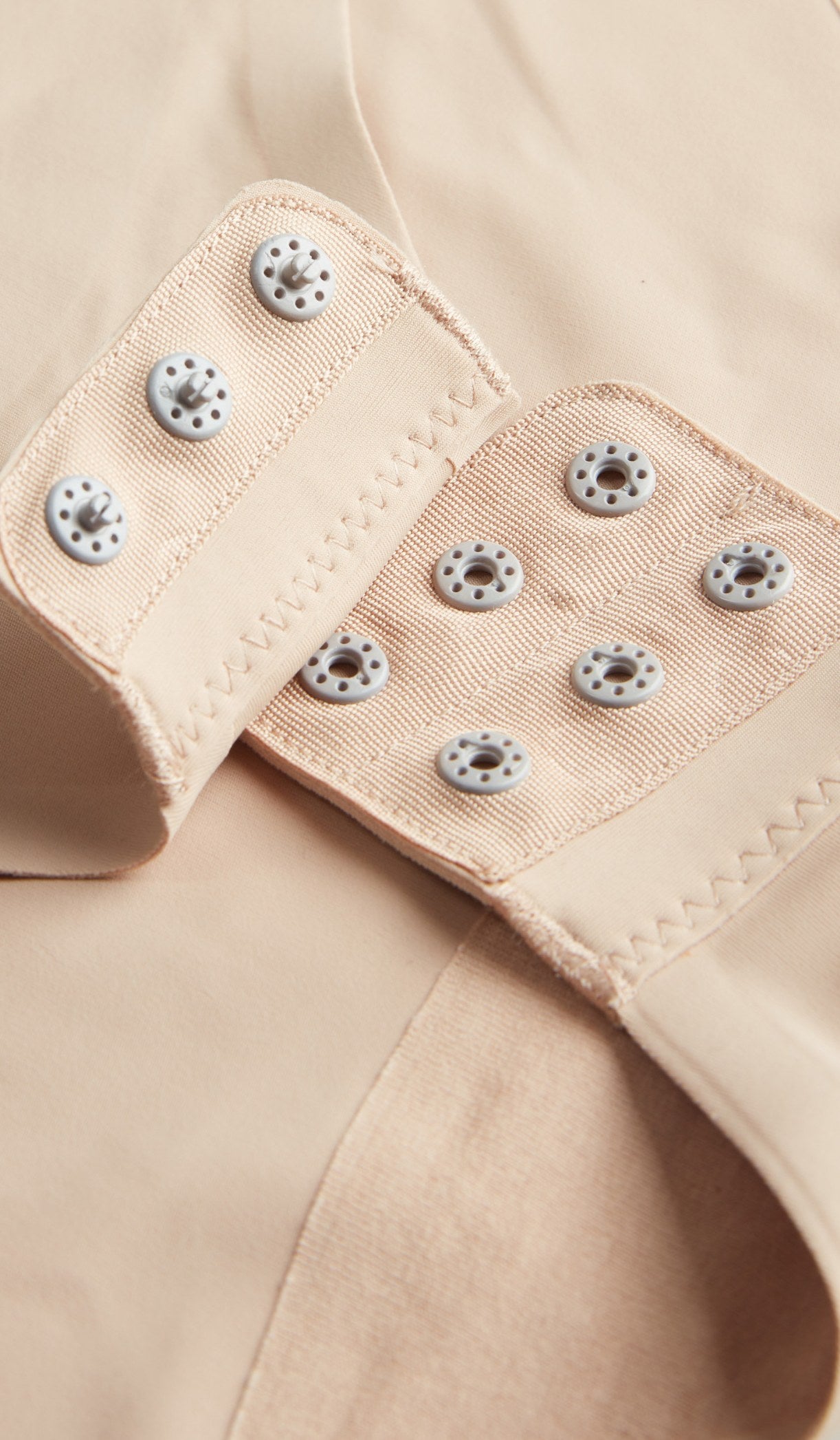 בגד גוף מחטב פודרה - LIGHT