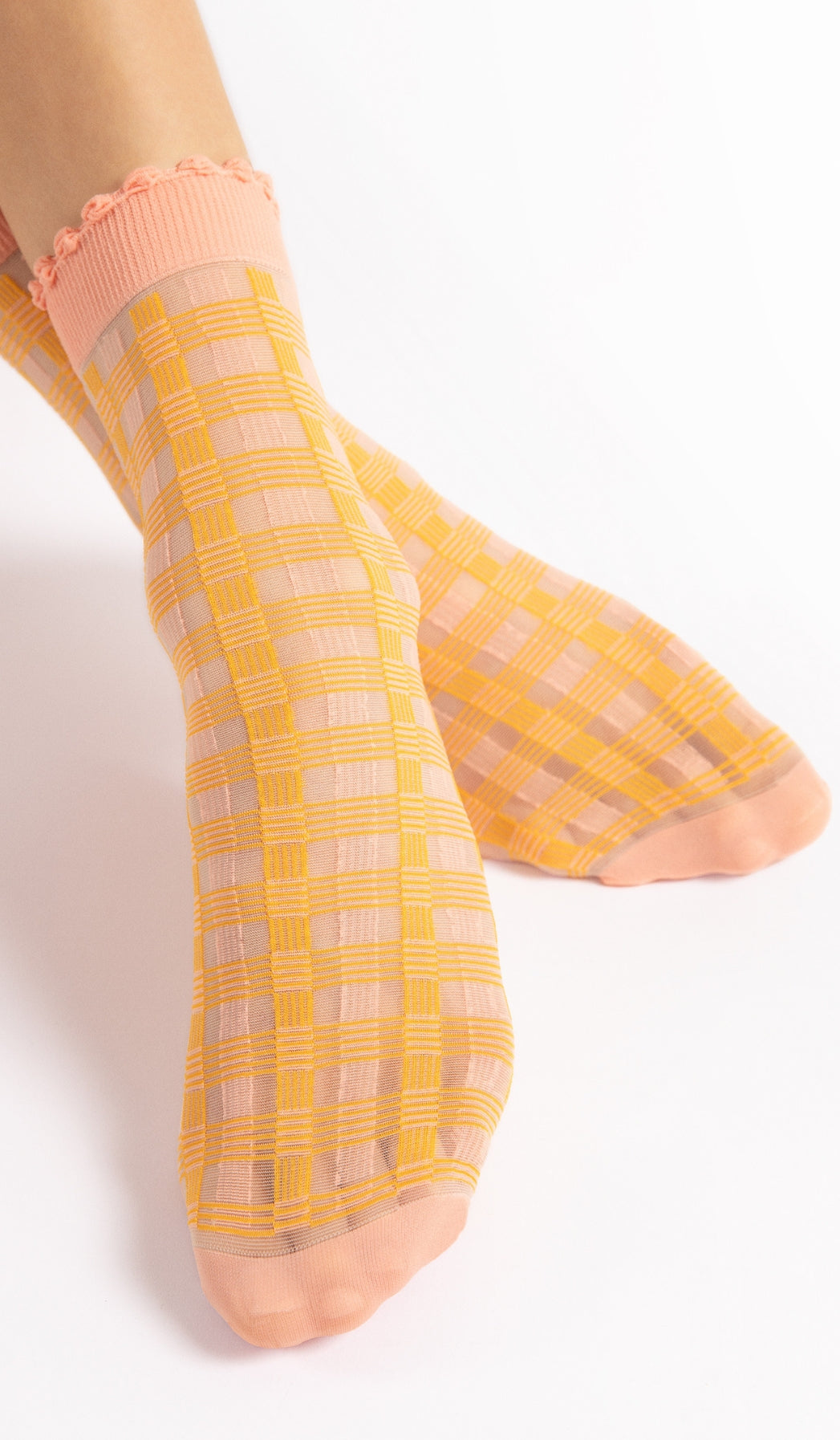 גרביים משובצות לנשים